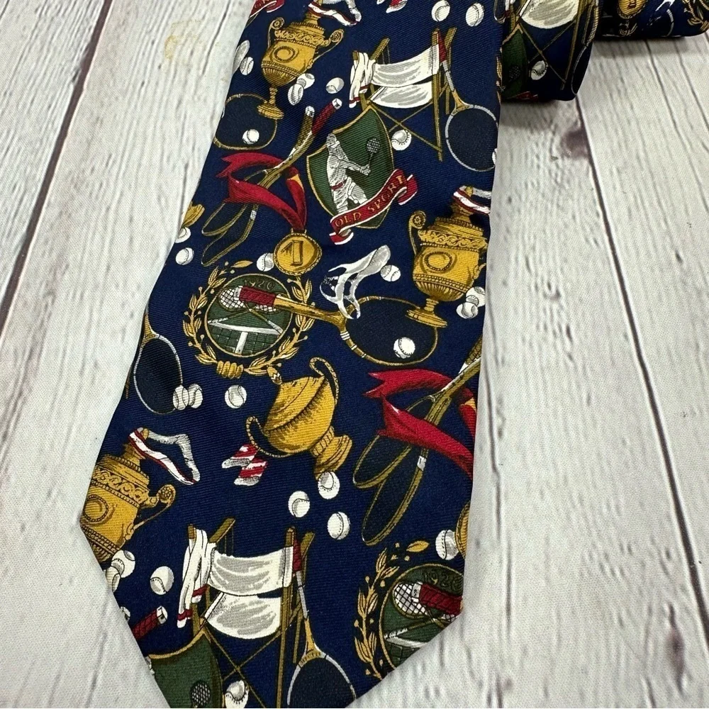 Brooks Brothers good excellent